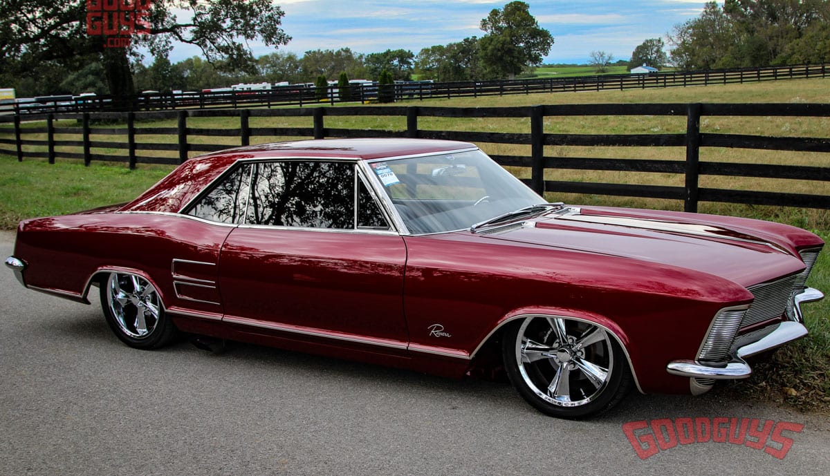 1963-Buick-Riviera-Ruby-Red-9-of-15.jpg
